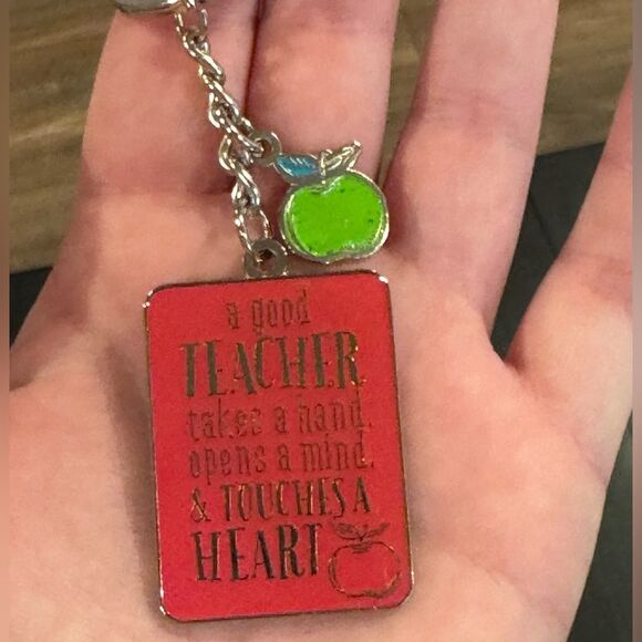 Teacher Keychain in Metal Tin - Picture 3 of 4